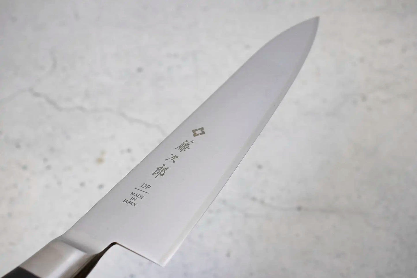 tojro, knife, chef knife, gyuto, vg10 steel