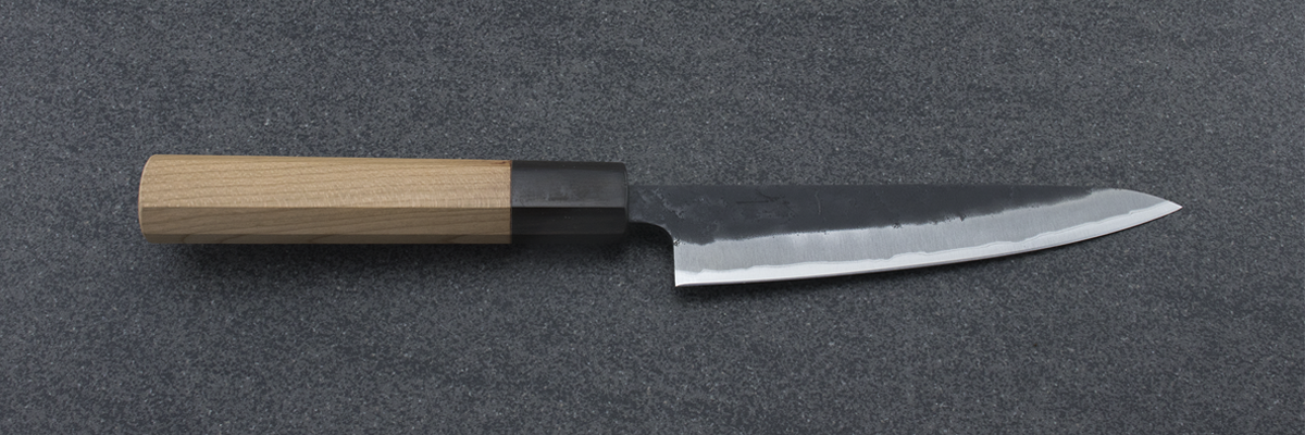 Hitohira Futana Petty (Utility Knife) Kuro, Nashiji, 135mm